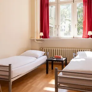 In Hostel Berlin